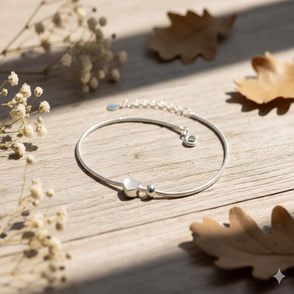 Sterling Silver Love Heart Bead Bracelet, Vintage Style - Picture 5 of 6